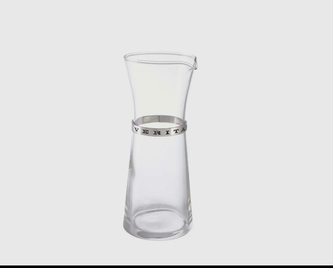 Vino wine pourer